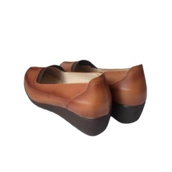 Γυναικεία παπούτσια δερμάτινα ταμπά με τακουνάκι - 13GPAP-TAK-T-01